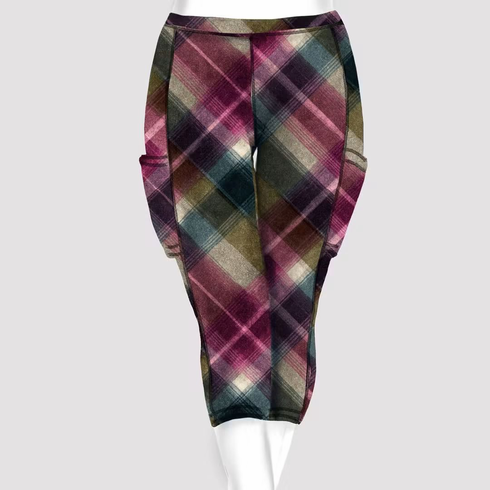 Double pocket capris burgundy grunge plaid