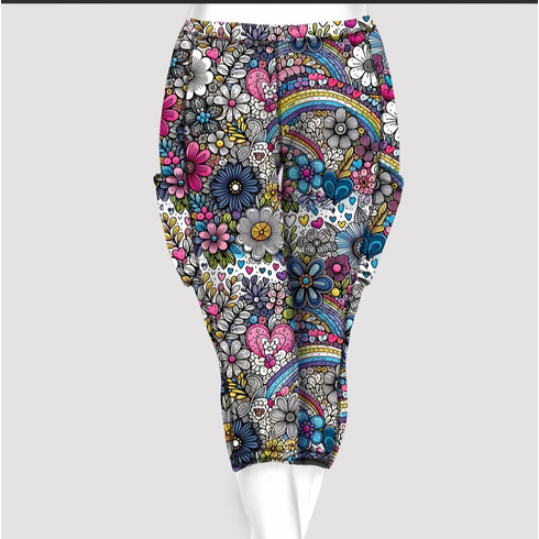 Double pocket capris flower doodle