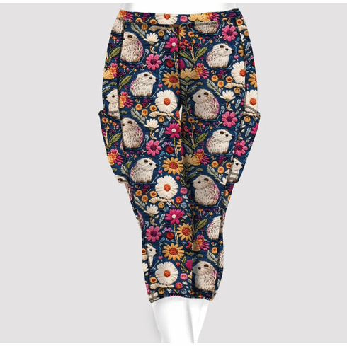 Double pocket capris spring hedge hog