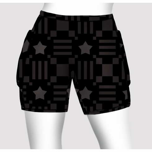 Double pocket shorts black flag