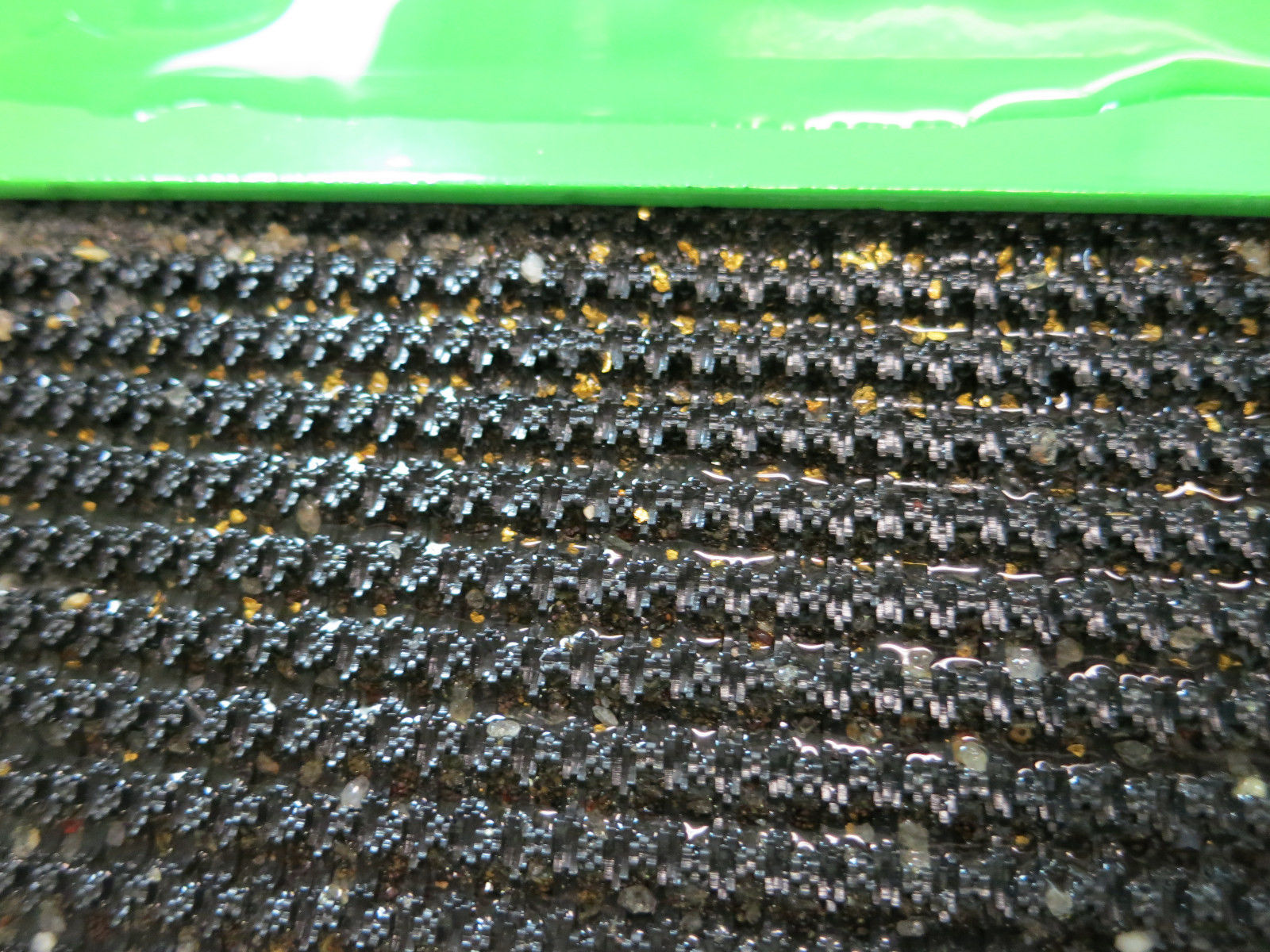 Wet And Dry Gold Prospecting Equipment Gold Cube Pink Vortex Matting ...