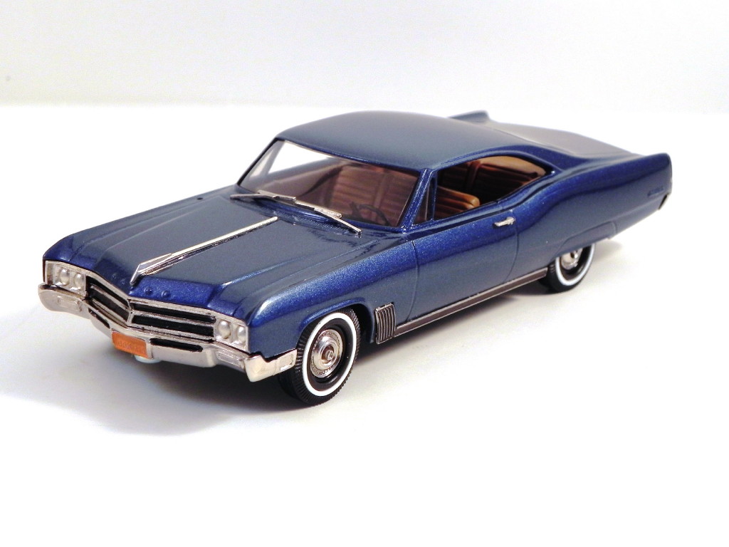 昭和　ブリキ　自動車　BUICK ワイルドキャット　希少 昭和 ブリキ 自動車 BUICK ワイルドキャット 希少 Buick Wildcat