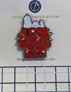 Christmas Snoopy Doghouse Needleminder