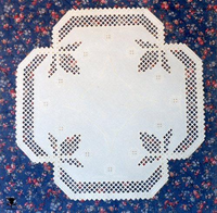 Fleur de lis (The Iris) Doily