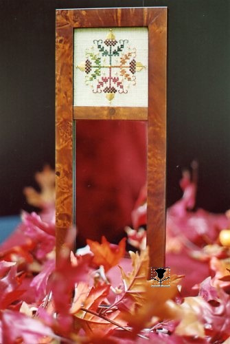 Four Seasons Acorn