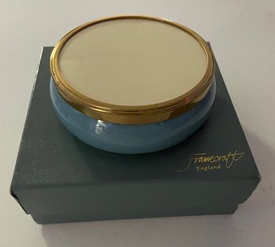 Med Round Blue Porcelain Box