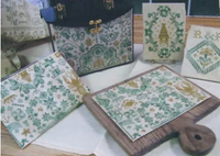 Quaker Seasons Purse II