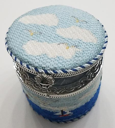 Seaside Hinged Box