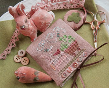 Shamrock Bunny Needle Case