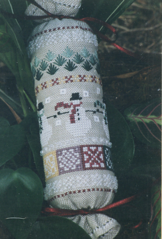 Snowmen Needle Roll
