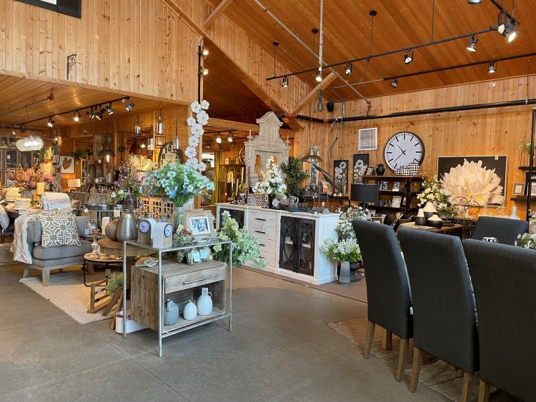 Wallace's Garden Center, Bettendorf, IA