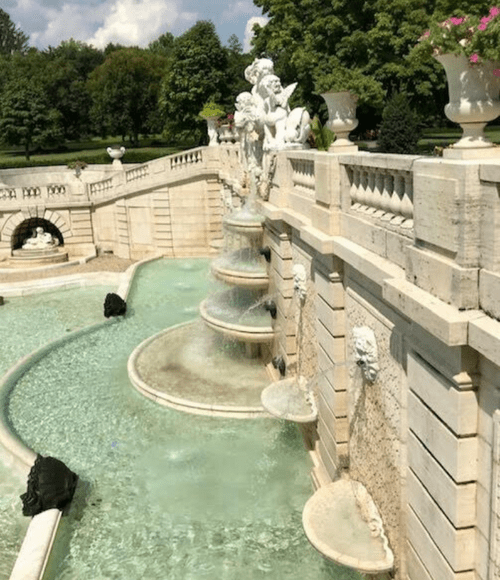 A Visit to Nemours Estate