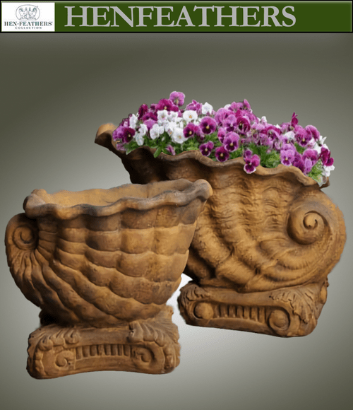 Boboli Grotto Shell Planter