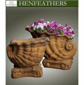 Boboli Grotto Shell Planter