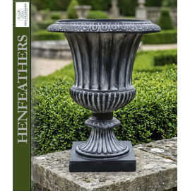 Classic  Fluted  Venetian Urn {USA} n