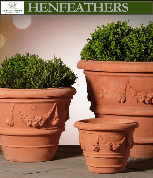 Garland Vase Garden Decor HenFeathers