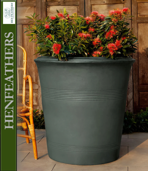Las Palmeras Planter - Graphite - Medium