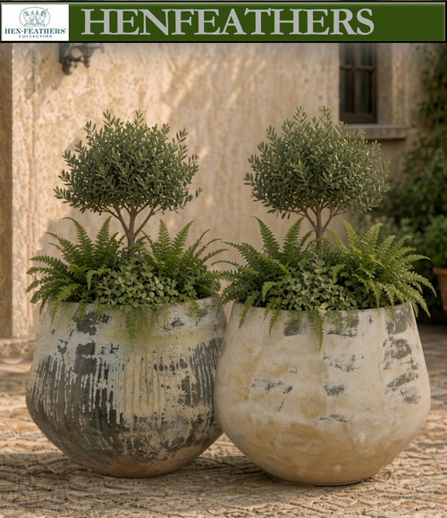 Solonos Terracotta Planter