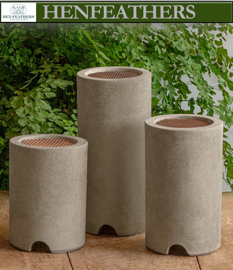 Fountain Splash Guard, Round HenFeathers