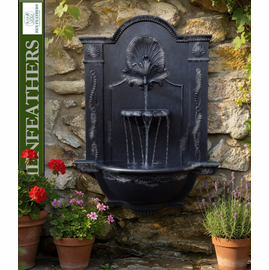 Venetian Cortile Wall Fountain {USA}