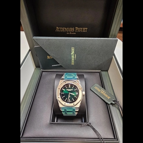Audemars Piguet 16202PT.OO.1240PT.01 Royal Oak "50th Anniversary" Mens Automatic Watch