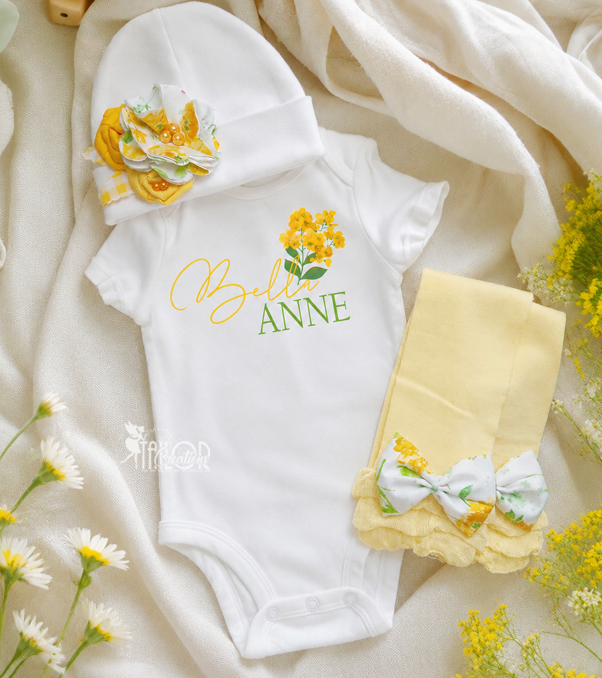 Floral Baby Girl Custom Name Bodysuit Outfit Gift Box - Unique Baby Shower Gift Idea - Birth Announcement Onesie