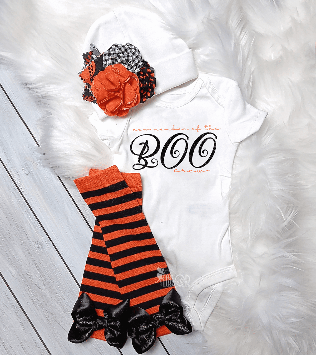 Halloween Baby Announcement Bodysuit - Boo Pregnancy Announcement Outfit Gift Set