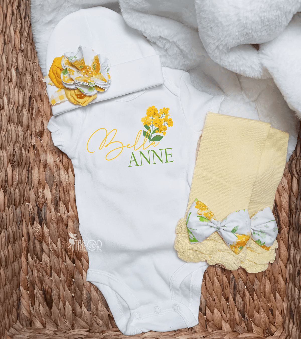 Floral Baby Girl Custom Name Bodysuit Outfit Gift Box - Unique Baby Shower Gift Idea - Birth Announcement Onesie
