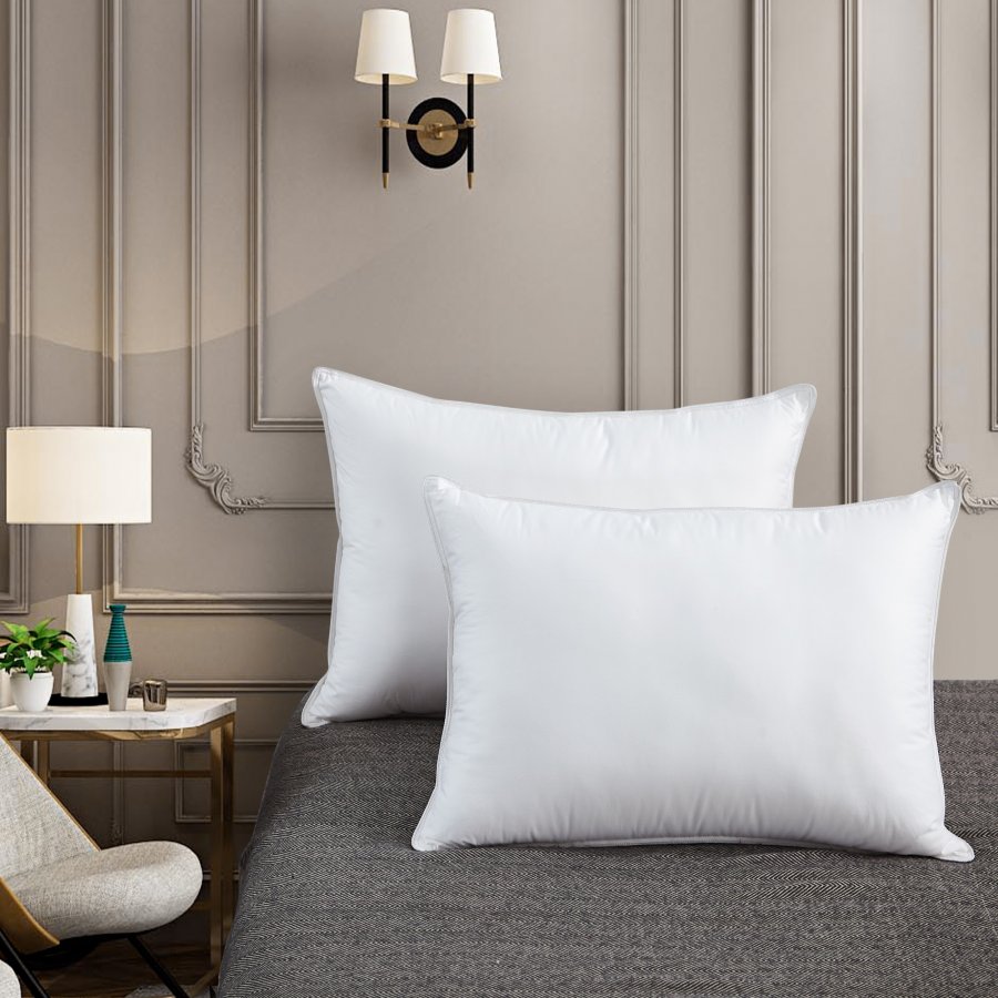 Goose Down Alternative Standard/Queen Size Pillow
