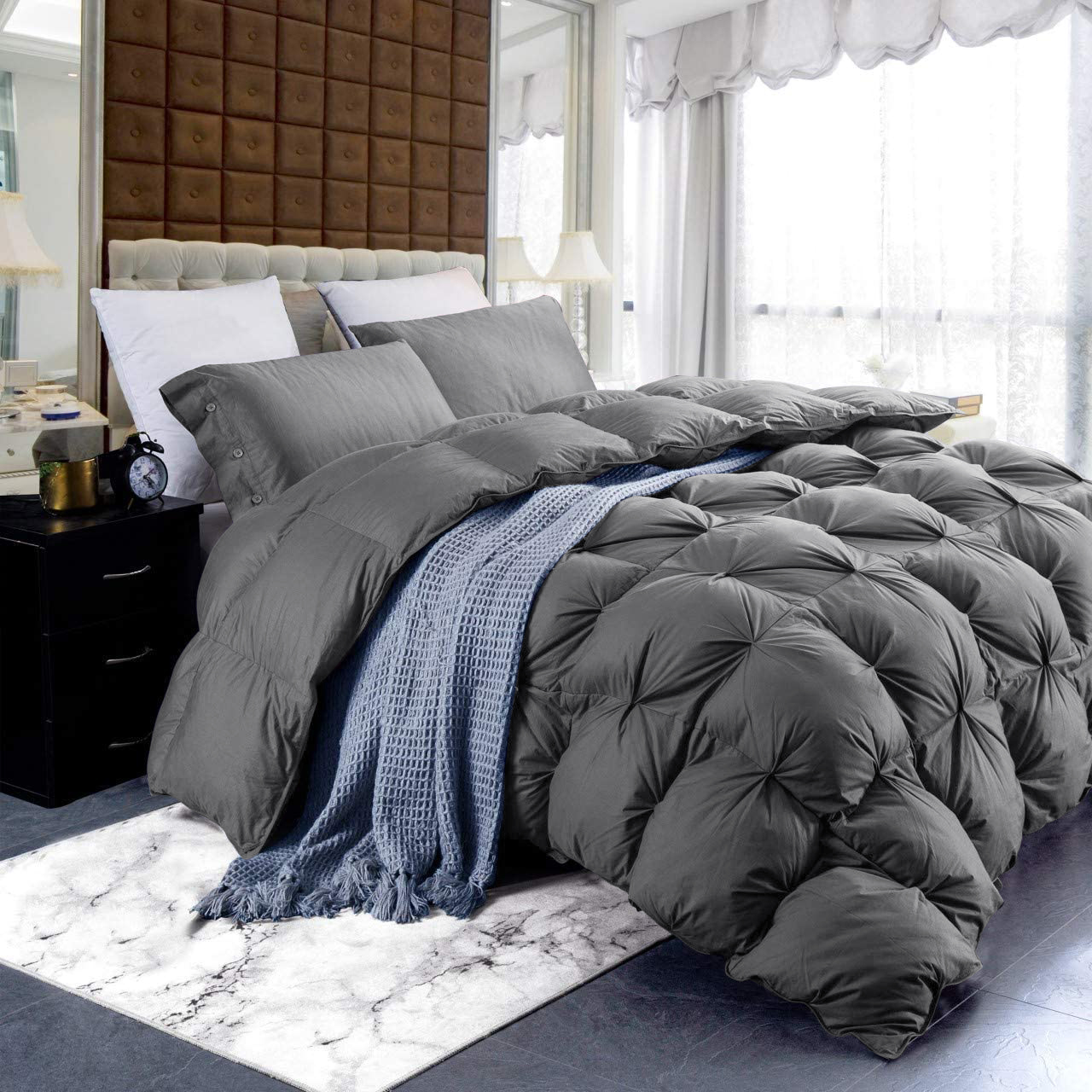 QUEEN - Luxurious Light Weight Gray Pinch Pleat Goose Down Comforter Duvet Insert, Premium Pinch Pleat Design, 100% Down-Proof Cotton Cover, 750+ Fill Power, 50 - 70 oz. Fill Weight
