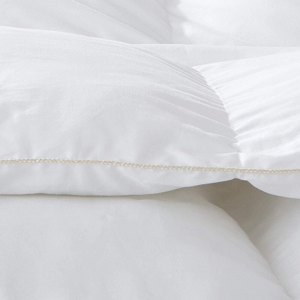 Lightweight Goose Down Comforter Duvet Insert for All Season Luxury