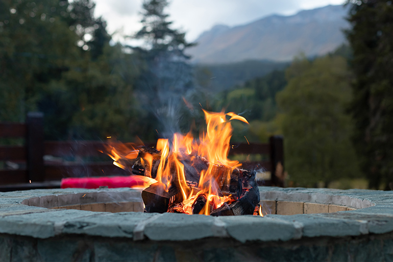 A Detailed Guide For Building u0026 Using A Wood Fire Pit