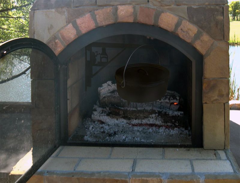 Stone Age Manufacturing 18 Inch Cooking Crane for Outdoor Fireplaces