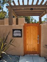 Gaines Classic Faceplate In Wall