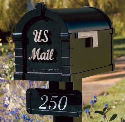 Gaines Keystone Signature Series Mailbox with Standard Post