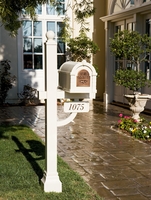Gaines Keystone Original Eagle Mailbox and Deluxe Post Package