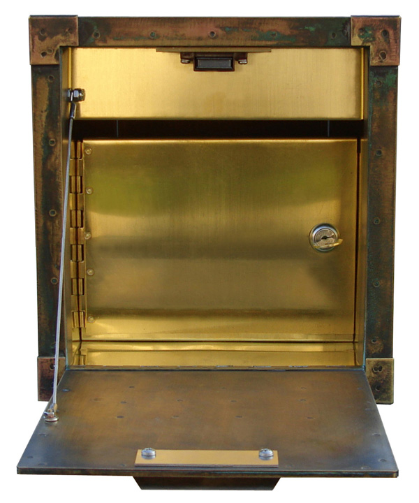 Gateway Locking Column Mailbox Insert