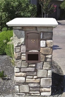 Manchester Stone Column Mailbox