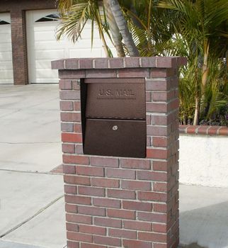 Small Package Locking Column Mailbox in Used Brick Column