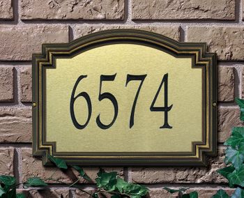 Williamsburg Artisan Metal Plaque