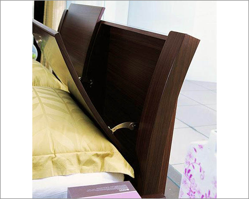 Modern Made in Italy Wenge Finish Storage Bedroom Set 44B5811