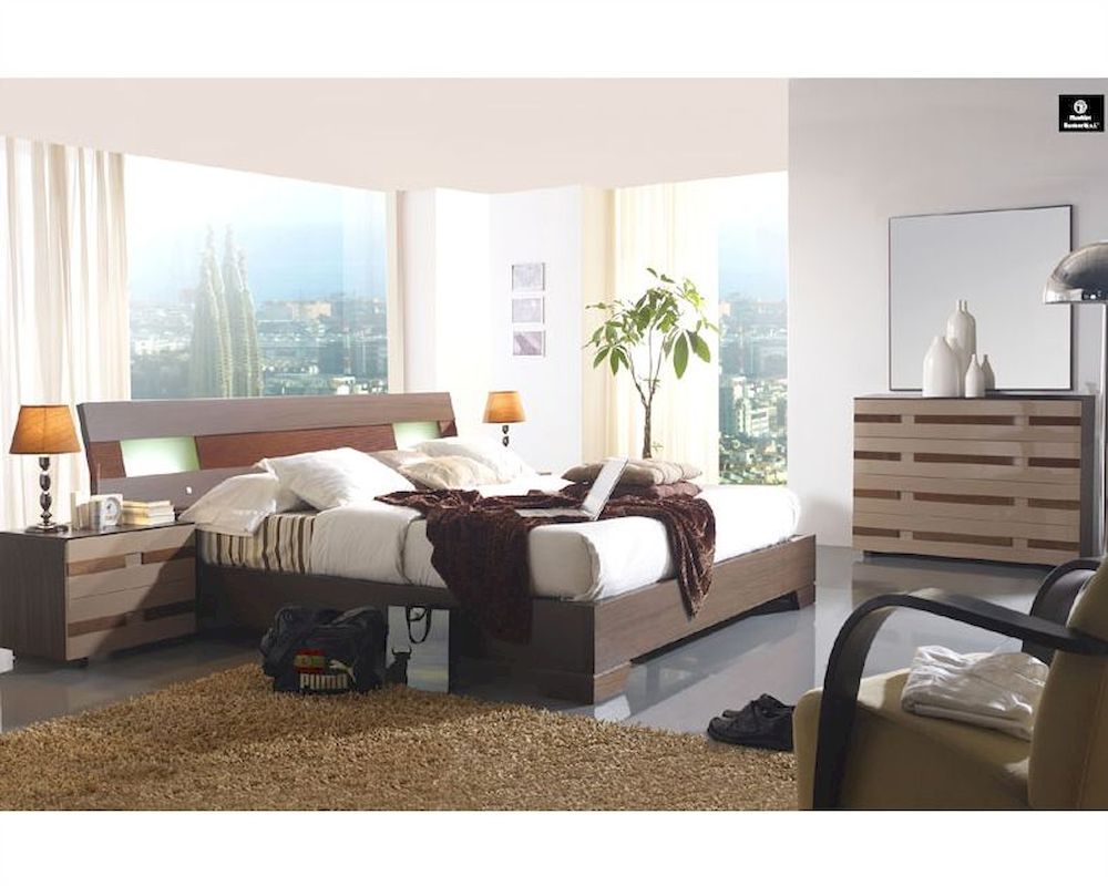 Modern Two Tone Bedroom Set Made in Spain 33B211