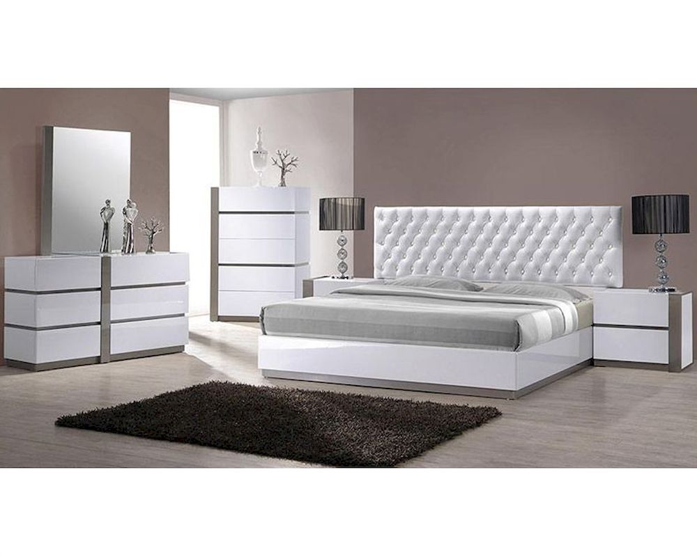 Modern White Tufted Bedroom Set 44B178SET