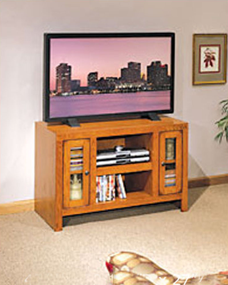 Whalen Entertainment TV Console in Cambridge Oak GODMECONCB