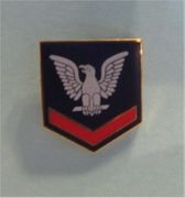 E-4 / PO3 small hat pin