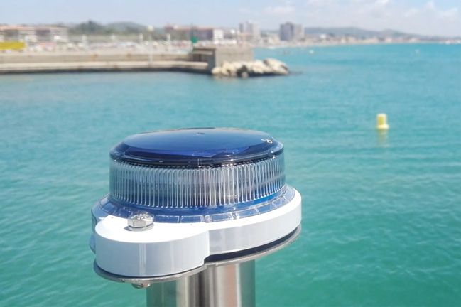 Carmanah Solar Marine Lantern