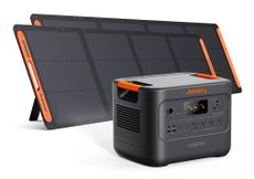 Jackery Explorer 3000 V2 Solar Generator - Includes 2x 200W Solar