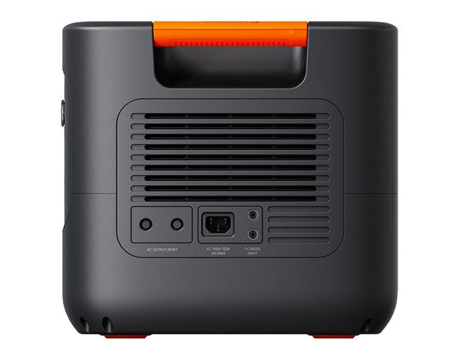 Jackery Explorer 3000 V2 Portable Power Station