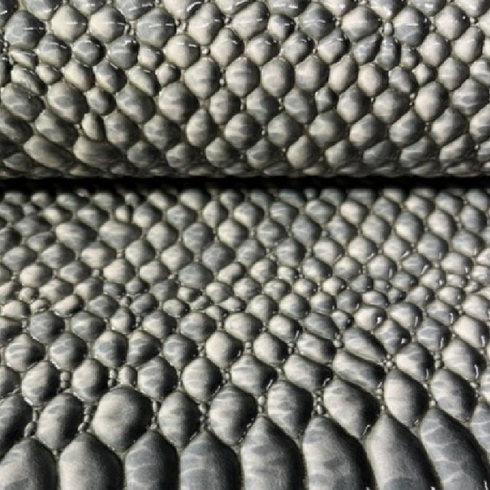 Glossy Mamba Grey